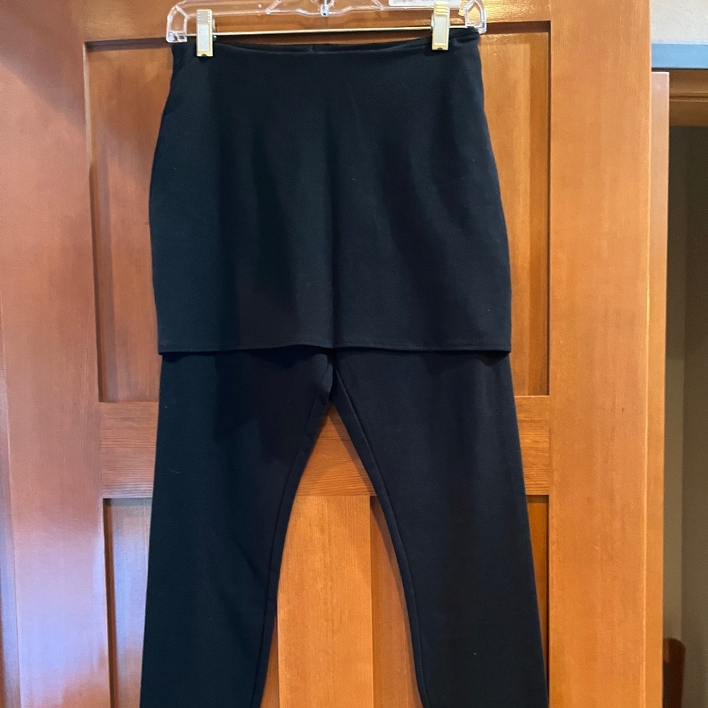 Lysse Leggings with attached Skirt